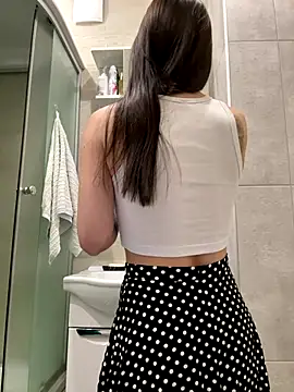 SakuraSara online show from 26, 9, 2025