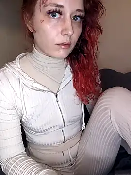 marijacucu online show from 5, 10, 2025