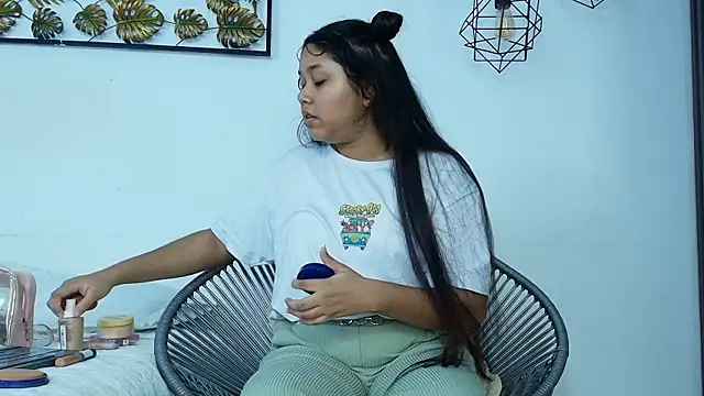 shanon marel online show from 10, 11, 2025