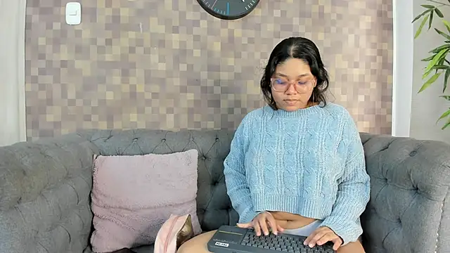 shanon marel online show from 28, 10, 2025