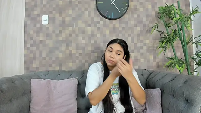 shanon marel online show from 4, 11, 2025