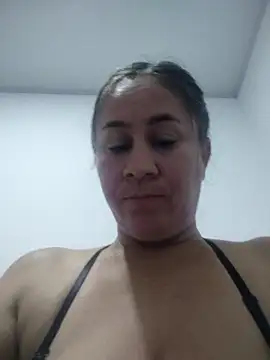 Nala1986 online show from 17, 10, 2025