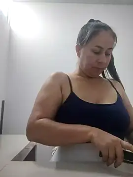 Nala1986 online show from 16, 10, 2025