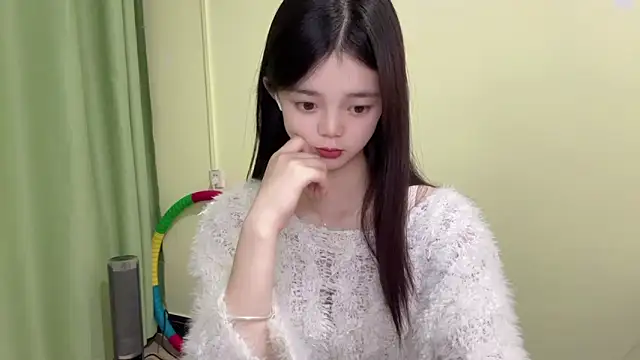 Nicole-13 online show from 19, 12, 2025