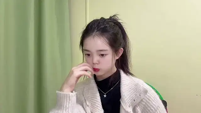 Snapshot of Nicole-13 chatting on 17, 1, 2026 Nicole-13 online show from 17, 1, 2026