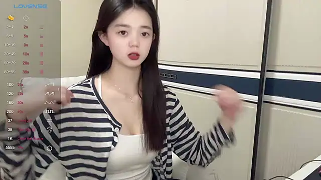 Nicole-13 online show from 12, 3, 2026