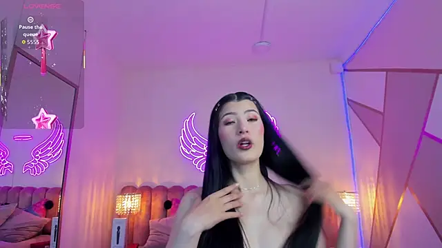 afrodita meraki online show from 4, 10, 2025