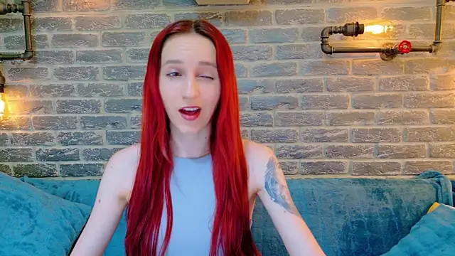Snapshot of Julia_Jae chatting on 8, 7, 2026 Julia Jae online show from 8, 7, 2026