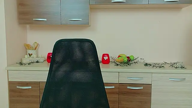 Julia Jae online show from 17, 4, 2026