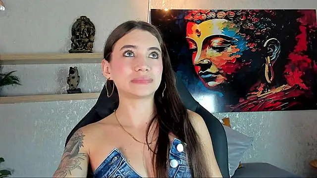 aitana baker  online show from 18, 2, 2026