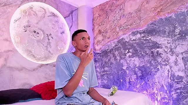 JulienSaint online show from 4, 10, 2025