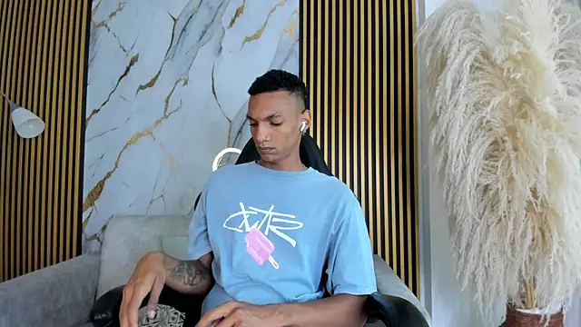 JulienSaint online show from 7, 5, 2026
