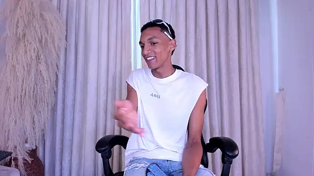 JulienSaint online show from 12, 4, 2026