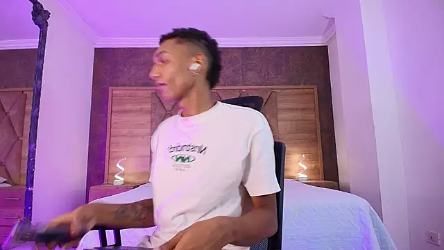 JulienSaint online show from 1, 10, 2025