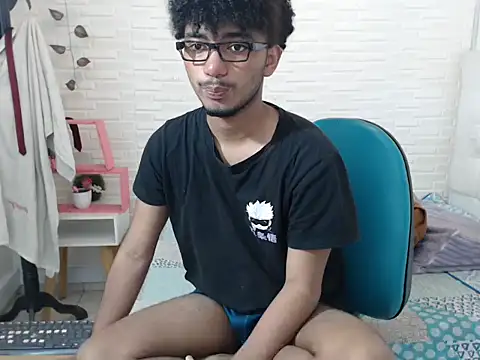 felipecams123 online show from 12, 9, 2025