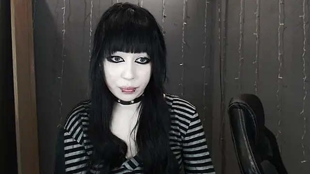  LUCY LAVE online show from 31, 3, 2026