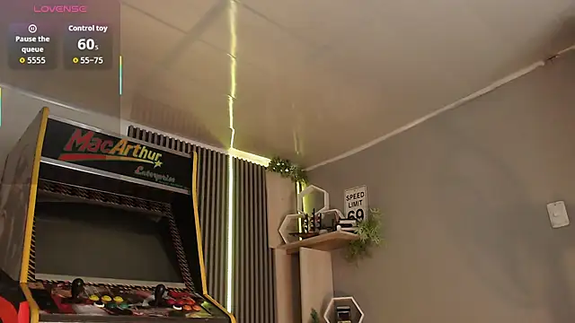 Bastian MCcormick online show from 18, 9, 2025