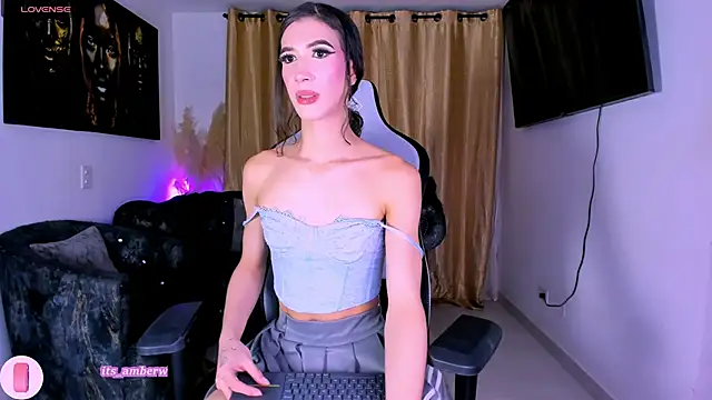 fhalon foxxxys  online show from 5, 10, 2025