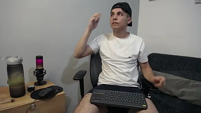 Andres 69 Fantasy online show from 5, 7, 2026