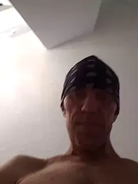 djcarey369159 online show from 4, 10, 2025