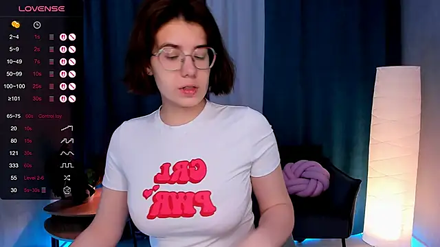 BellaCaress online show from 23, 11, 2025