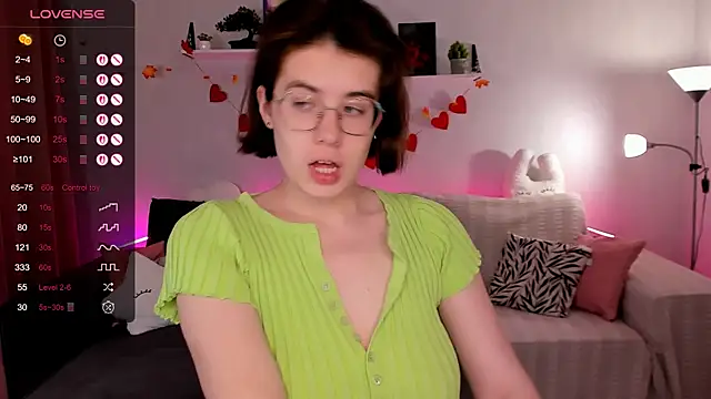 BellaCaress online show from 21, 11, 2025