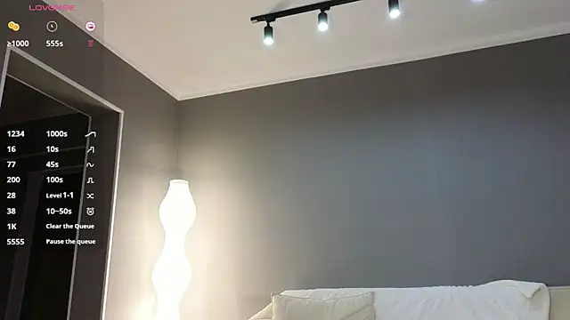 lunajii online show from 15, 12, 2025