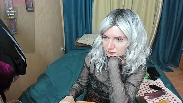 Dia Angel online show from 13, 9, 2025