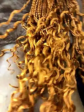 Kikie23 online show from 19, 11, 2025