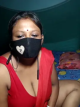 Snapshot of Hotty-rosni chatting on 12, 9, 2025 Hotty-rosni online show from 12, 9, 2025