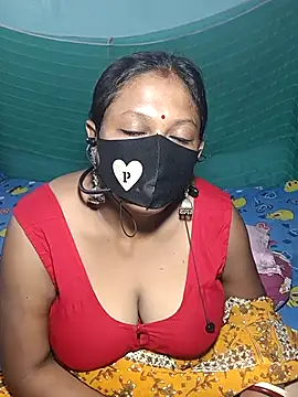 Snapshot of Hotty-rosni chatting on 19, 9, 2025 Hotty-rosni online show from 19, 9, 2025