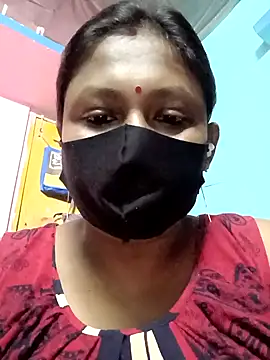 Snapshot of Hotty-rosni chatting on 12, 11, 2025 Hotty-rosni online show from 12, 11, 2025