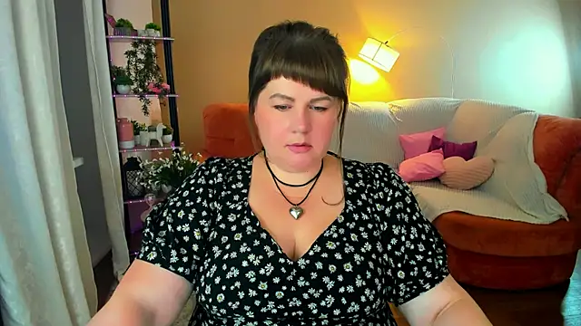 CrystaalStaar online show from 13, 9, 2025