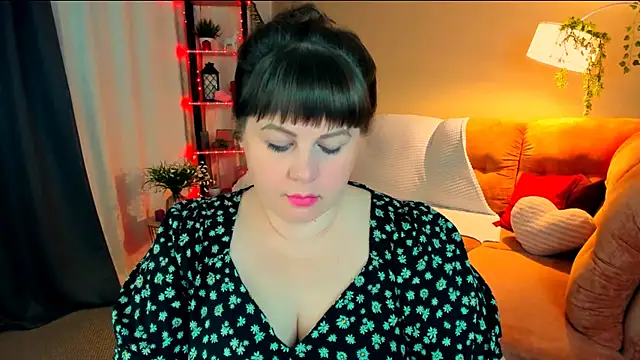 Snapshot of CrystaalStaar chatting on 5, 5, 2026 CrystaalStaar online show from 5, 5, 2026