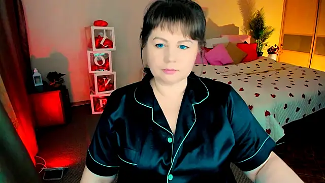 CrystaalStaar online show from 18, 2, 2026