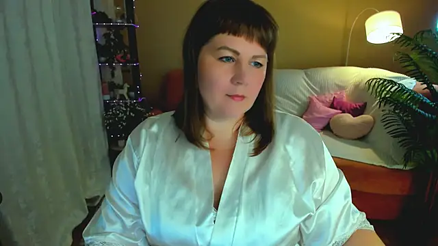 CrystaalStaar online show from 11, 9, 2025