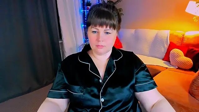 Snapshot of CrystaalStaar chatting on 10, 5, 2026 CrystaalStaar online show from 10, 5, 2026