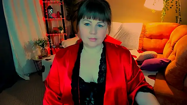 CrystaalStaar online show from 13, 4, 2026