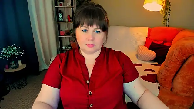 CrystaalStaar online show from 9, 7, 2026