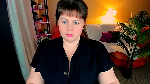 CrystaalStaar online show from 13, 3, 2026