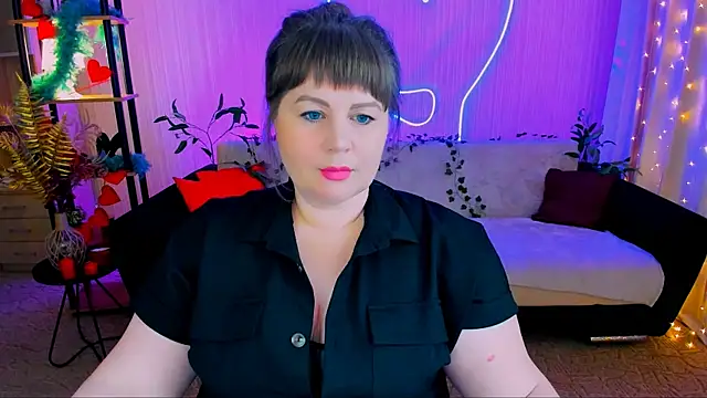 Snapshot of CrystaalStaar chatting on 22, 5, 2026 CrystaalStaar online show from 22, 5, 2026