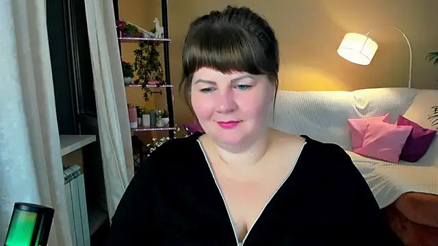 CrystaalStaar online show from 30, 9, 2025