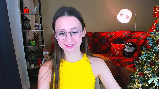 YourLovellyStory online show from 17, 12, 2025