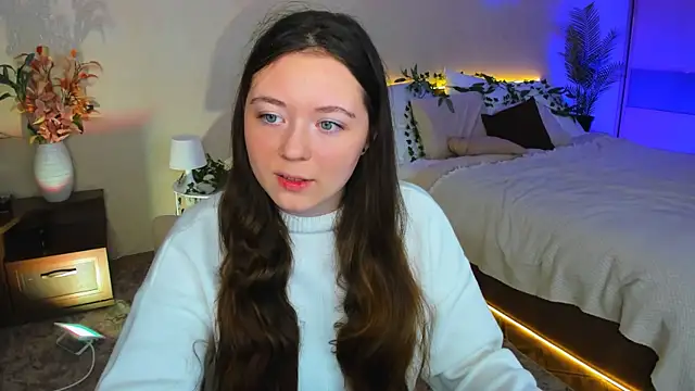 AlluringLookk online show from 1, 10, 2025