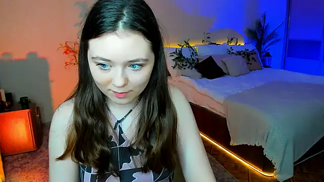 AlluringLookk online show from 26, 11, 2025