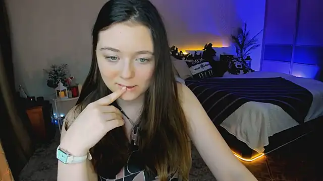 AlluringLookk online show from 16, 12, 2025