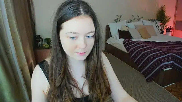 AlluringLookk online show from 7, 2, 2026