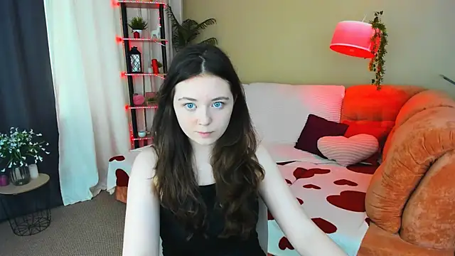 AlluringLookk online show from 20, 6, 2026