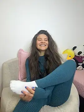 Emilyybennet  online show from 2, 11, 2025