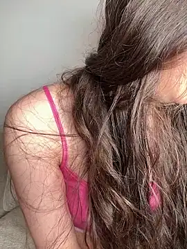 Emilyybennet  online show from 20, 6, 2026